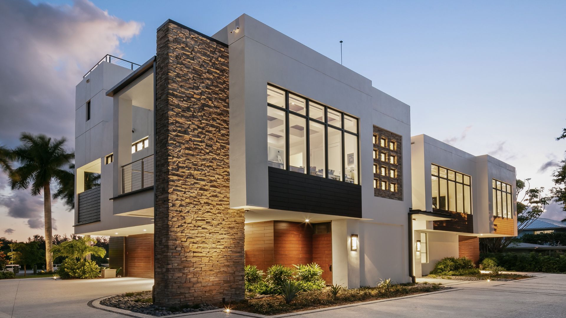 Modern coastal residence designed by CMSA Architects, luxury Sarasota architect creating resilient contemporary home design