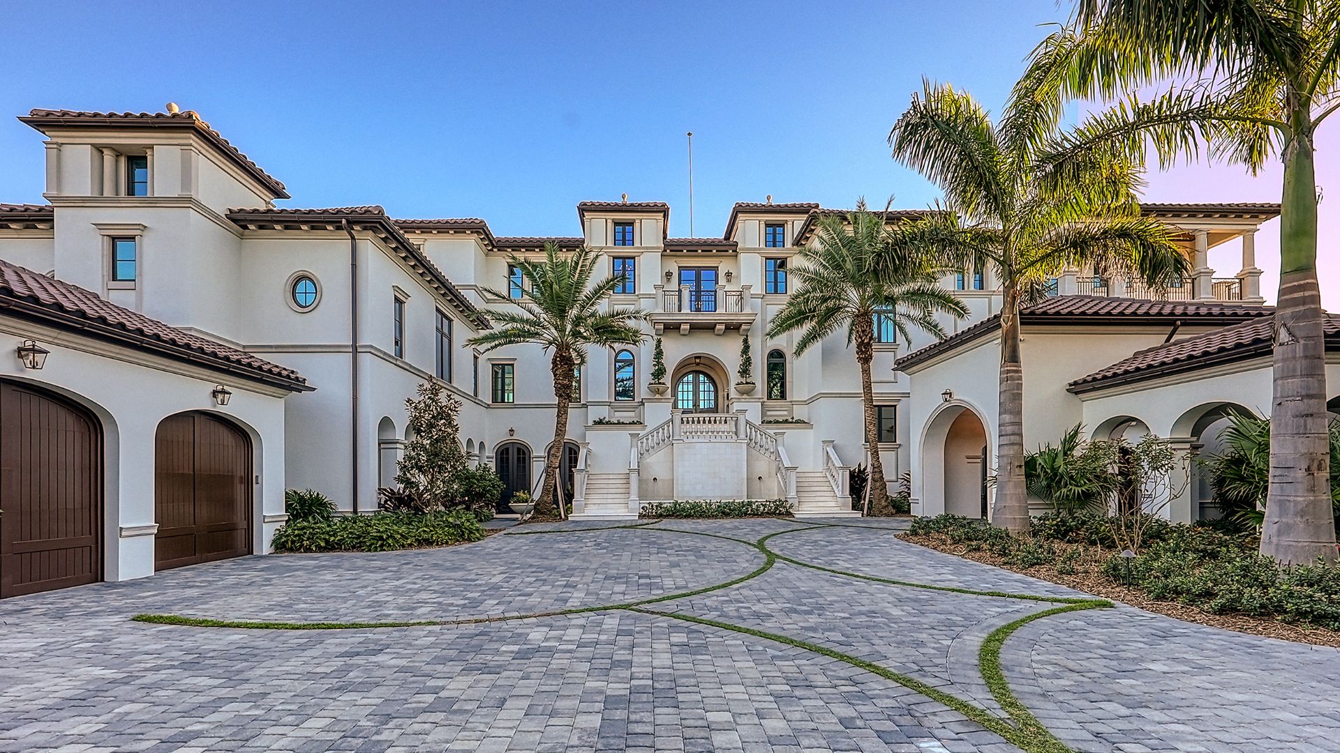 Mediterranean-inspired estate in Sarasota by CMSA Architects, luxury residential architect for resilient coastal homes